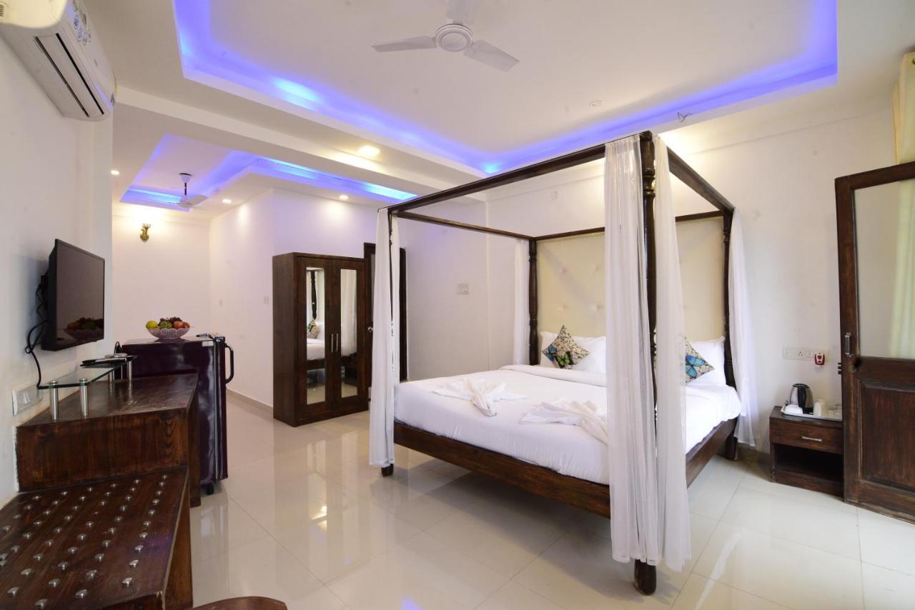 Amor By The Walk Stayss Morjim Exterior photo
